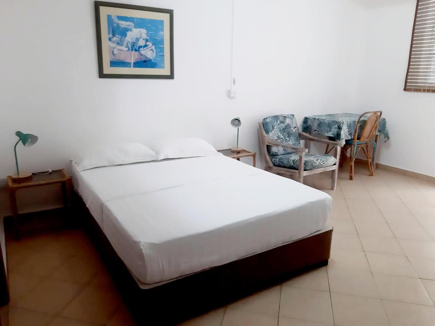 La Perla Holiday Apartments Pereybere Beach Стая снимка