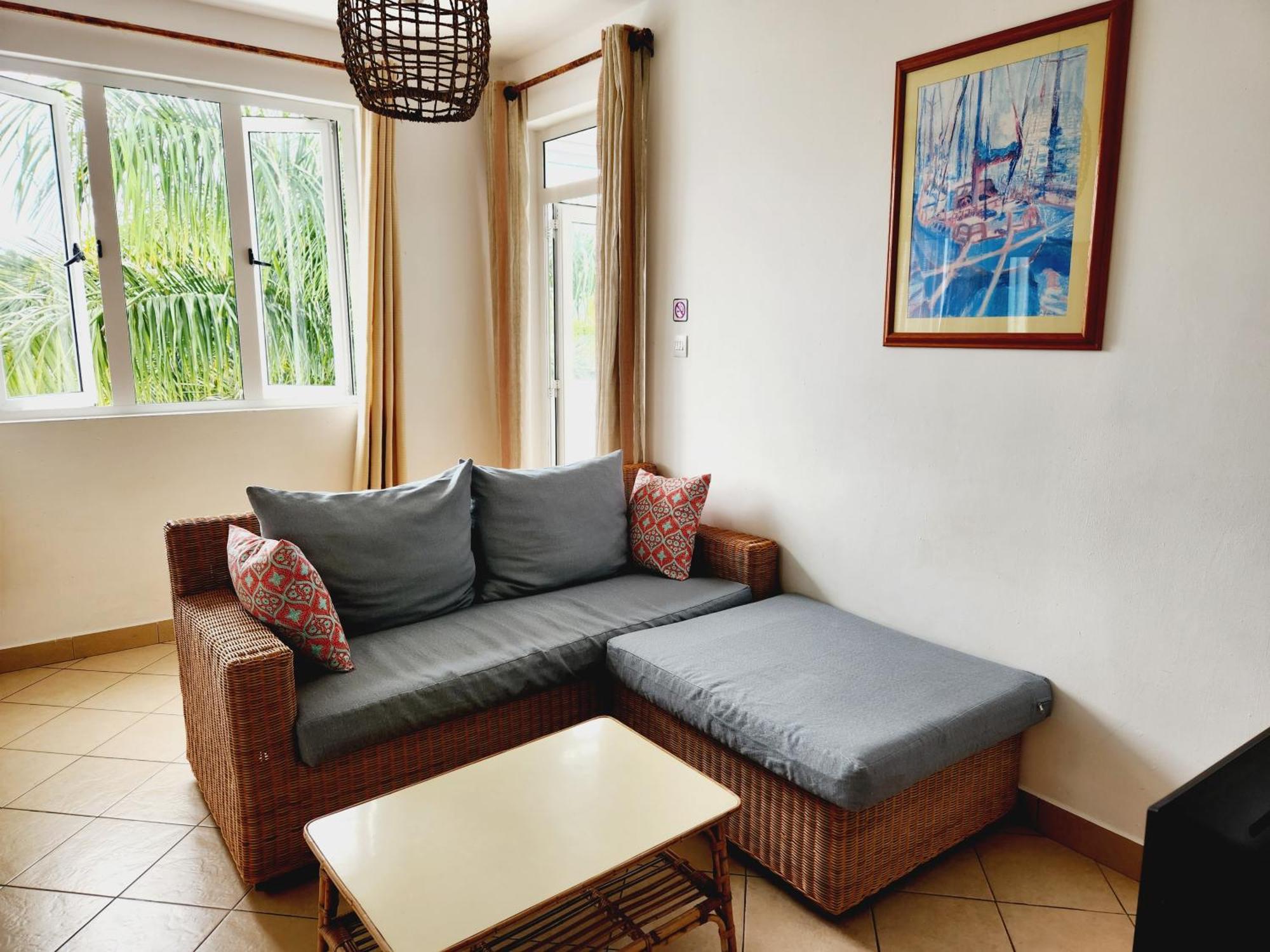 La Perla Holiday Apartments Pereybere Beach Стая снимка