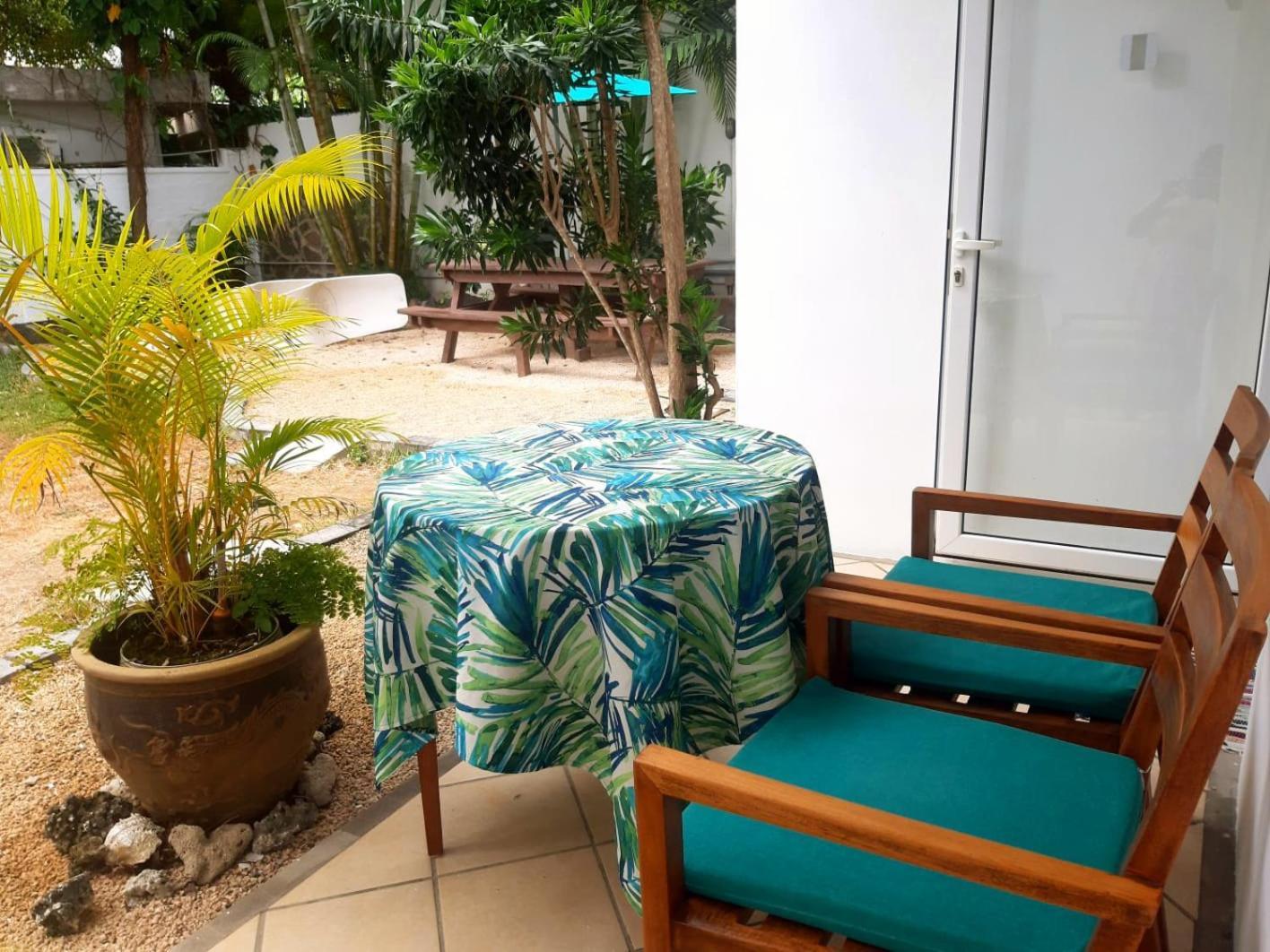 La Perla Holiday Apartments Pereybere Beach Стая снимка