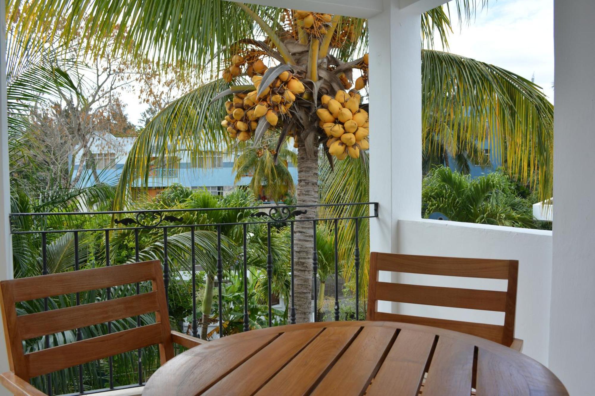 La Perla Holiday Apartments Pereybere Beach Екстериор снимка