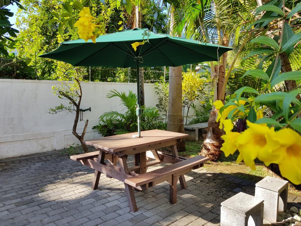 La Perla Holiday Apartments Pereybere Beach Екстериор снимка